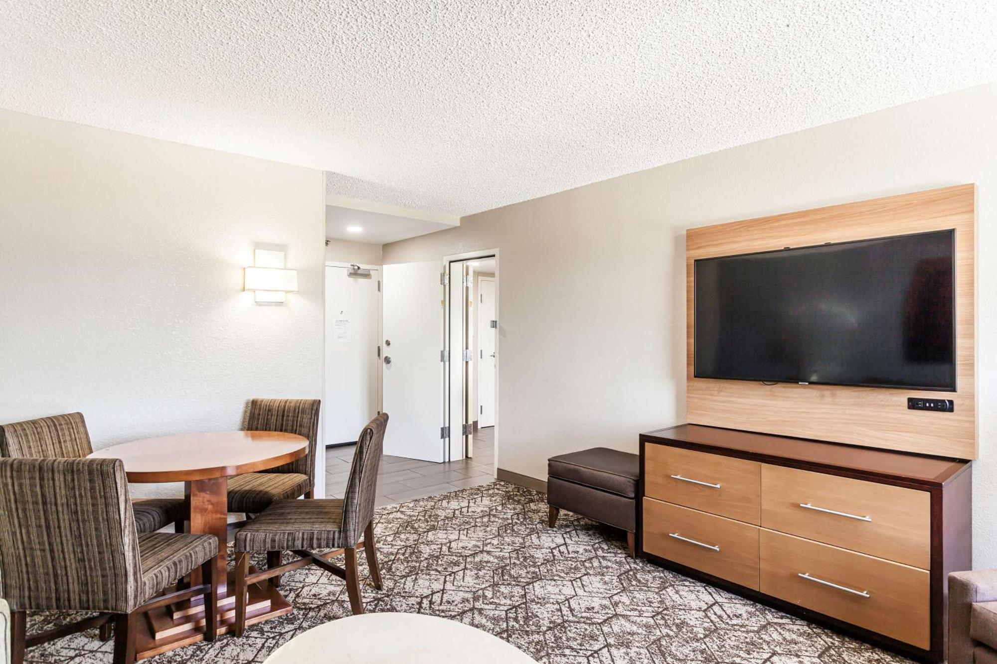Doubletree By Hilton Memphis Hotel Eksteriør billede